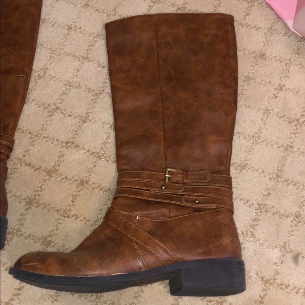 Knee boots - Picture 2 of 4